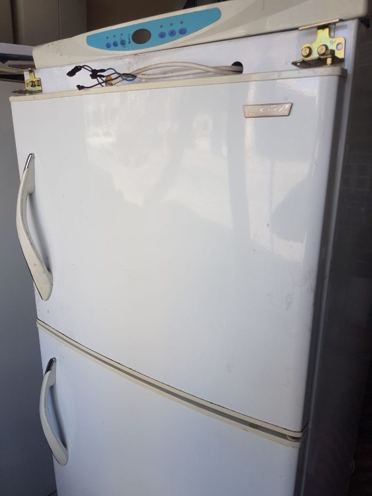 نمایندگی یخچال ارج در بهارستان گلستان صالحیه قلعه میر